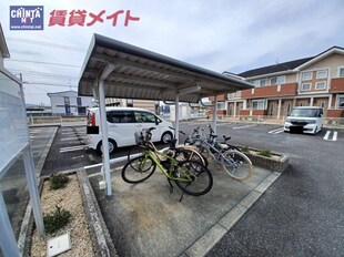 津駅 徒歩23分 2階の物件外観写真